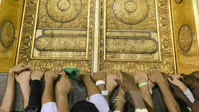 Allah muss die Menschen nicht mit Spannung fesseln