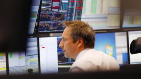 Dax fällt unter 10.000 Punkte