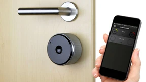 Mit Bluetooth und GPS vor verschlossener Tür