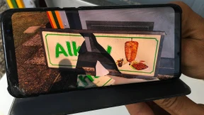 Zerschlagenes Vertrauen