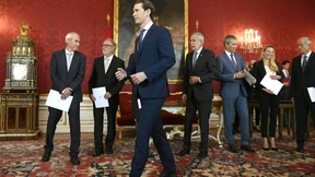 Kurz regiert mit Interimskabinett weiter