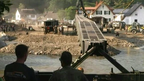 Bundeswehr baut Behelfsbrücke