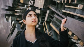 Junge Afghanin schreibt gegen die Taliban-Zensur