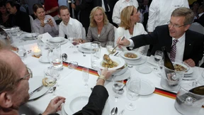 Zwischen Mainstream und Volkes Seele