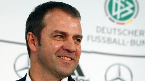 Flick unterschreibt Vertrag als Bundestrainer