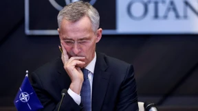 Welche Strategie wählt die NATO im Umgang mit Russland?