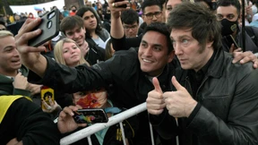 Politiker verlost sein Gehalt – und vergleicht sich mit Robin Hood