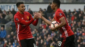Manchester United mit Zittersieg