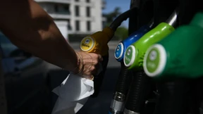 Frankreich beschließt 30-Cent-Tankrabatt