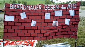 Rhein: Die „Brandmauer“ steht