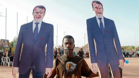 Ein Glas Champagner zum Abschied aus Mali