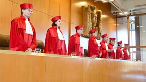 Seehofers AfD-Kritik landet vor dem Bundesverfassungsgericht