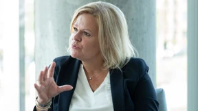 „Grenzkontrollen – in allen Richtungen“