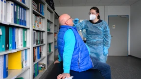 Bundesweite Sieben-Tage-Inzidenz sinkt auf 68