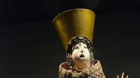 Der Maschinist soll das Tanzen lernen