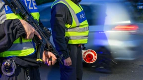 Die Justiz braucht Schutz und Kritik