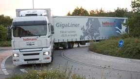 Posch unzufrieden mit Ramsauers Gigaliner-Plänen
