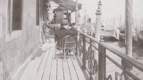 Hat Marcel Proust sich in Venedig verewigt?