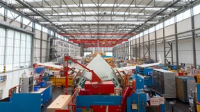 Daniel Düsengetriebe hebt ab