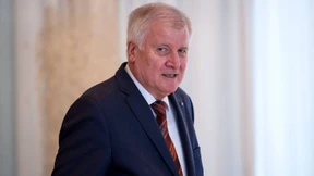 Seehofer wettert gegen „Dummkopf“ in den eigenen Reihen