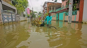 Mindestens 57 Tote nach Überschwemmungen in Bangladesch und Indien