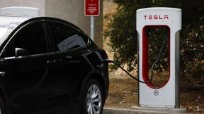 Tesla führt abgespeckte Modell-Versionen ein