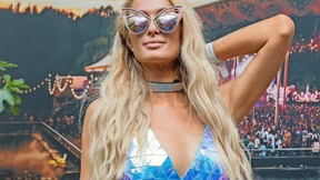 Paris Hilton als Workaholic