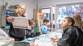 Mehr als eine Bastelschule