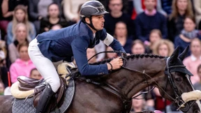 Sprünge in zwei Welten