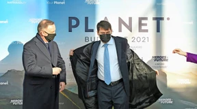 Der Krieg entzweit die Vettern