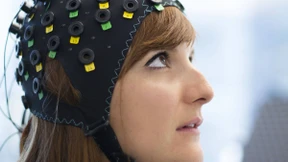 Elon Musk verkabelt Gehirne und Computer