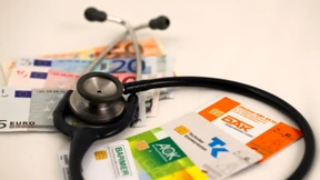 Jetzt schaffen sogar die Krankenkassen ein Plus