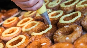 Cragel, Bruffin und Nudel-Burger