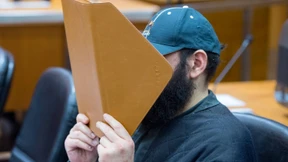 „Vielleicht wollte er nur Al Qaida unterstützen?“