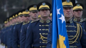 Kosovo baut eigene Streitkräfte auf