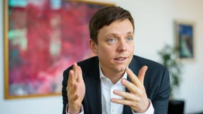 Hans stellt EU-Grenzwerte für Stickoxide in Frage