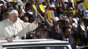 Massenandrang bei Papst-Messe in Abu Dhabi