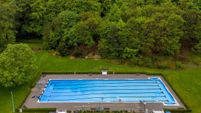 Frankfurt will ab 7. oder 8. Juni baden