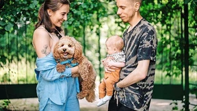 Ein junges Paar, ein Baby und der Krieg