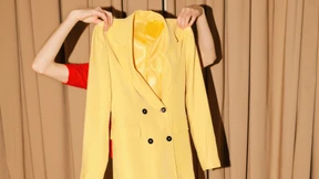 Im Hosenanzug zur Abifeier