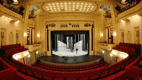 Zukunft erfährt, wer sie erlebt