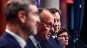 Koalition gegen die Jungen