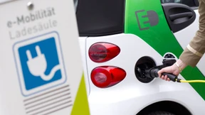 Bei Grün an die Ladesäule  