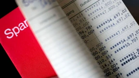 Was soll Tante Hermine mit dem Depot für ihre Nichte machen?