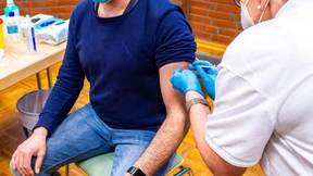 Datenschutz in Pandemie-Zeiten: Was darf der Chef über die Impfung wissen?