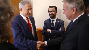 Paris ringt mit Israelis und Palästinensern über Friedenskonferenz