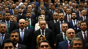 Hinter dem Rücken des Präsidenten seid ihr sicher