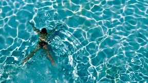 So prüfen Sie die Wasserqualität ihres Pools