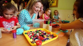 Schröder erklärt Rückzug, Steinbach und Jung wiedergewählt