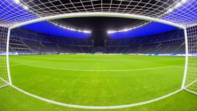 Warum nur misst ein Fußballtor 7,32 × 2,44 Meter?